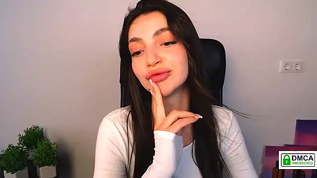 Lexi Jous online show from September 10, 2025, 12:59 pm