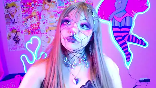 LaytonBox online show from March 11, 2025, 3:47 am