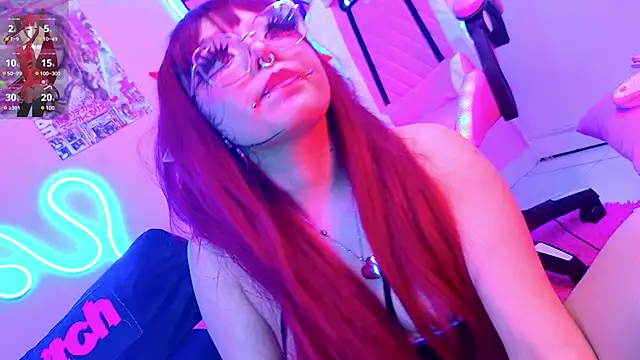 LaytonBox online show from March 18, 2025, 12:40 am