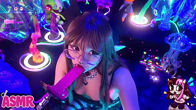 LaytonBox online show from February 26, 2026, 2:50 pm