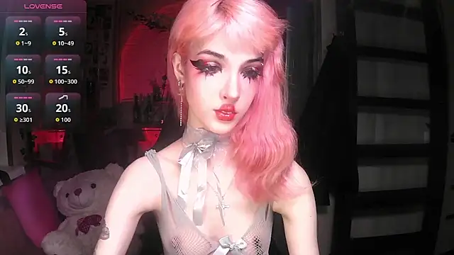 Ink  pleasure online show from November 2, 2025, 11:21 pm