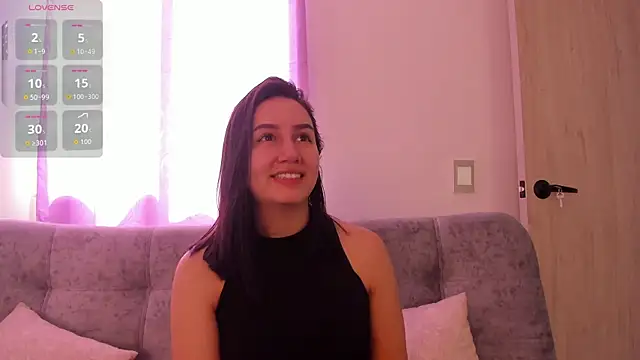 Snapshot of Jullya_x chatting on December 18, 2025, 4:11 pm Jullya x online show from December 18, 2025, 4:11 pm