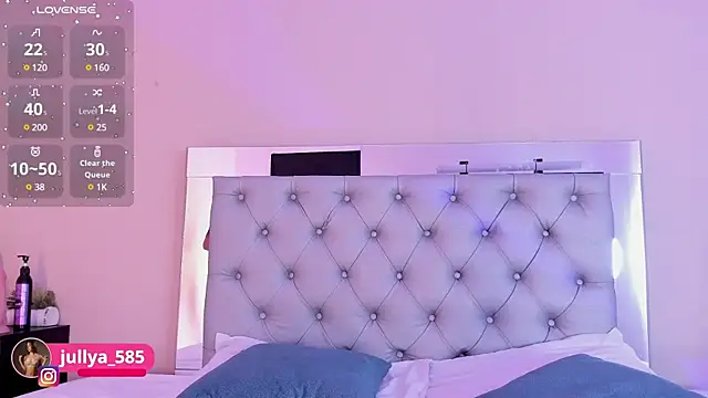 Snapshot of Jullya_x chatting on February 26, 2025, 3:21 pm Jullya x online show from February 26, 2025, 3:21 pm