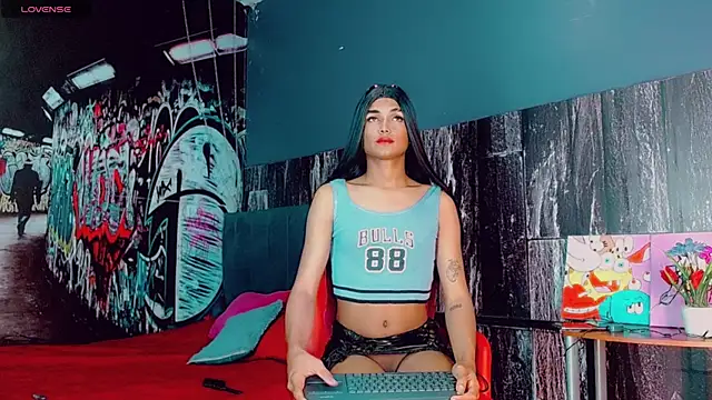 Snapshot of Isa__Garcia chatting on January 14, 2025, 10:55 pm Isa Garcia online show from January 14, 2025, 10:55 pm