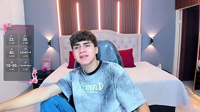 Snapshot of Tommy18__ chatting on May 31, 2026, 3:23 am Tommy18 online show from May 31, 2026, 3:23 am