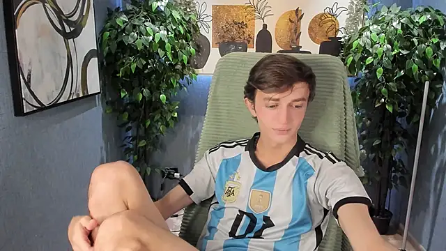 John Weasley online show from October 10, 2025, 6:25 am