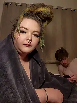 LitHippieBaby420 online show from February 19, 2025, 11:46 pm