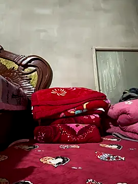 zxb757369 online show from September 30, 2025, 2:23 pm