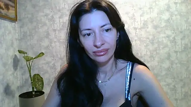 LissaBlossom online show from June 1, 2026, 2:45 am