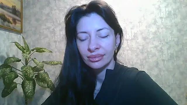 LissaBlossom online show from April 4, 2026, 3:35 am