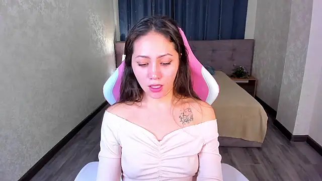 Bellalovesss online show from March 5, 2025, 11:28 am