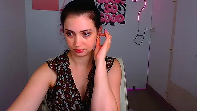 Snapshot of Amalia_amor chatting on August 3, 2026, 5:37 am Amalia amor online show from August 3, 2026, 5:37 am
