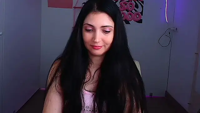 Snapshot of Amalia_amor chatting on June 26, 2026, 5:46 am Amalia amor online show from June 26, 2026, 5:46 am