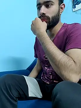 Snapshot of TOPMOON001 chatting on March 13, 2025, 11:08 am TOPMOON001 online show from March 13, 2025, 11:08 am