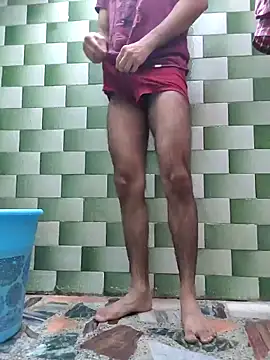 Snapshot of TOPMOON001 chatting on October 30, 2025, 5:28 am TOPMOON001 online show from October 30, 2025, 5:28 am