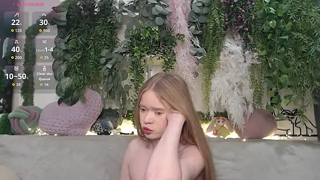 scyrim2 online show from October 6, 2025, 8:42 pm