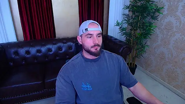 AdamJamesonn online show from November 6, 2025, 6:17 am