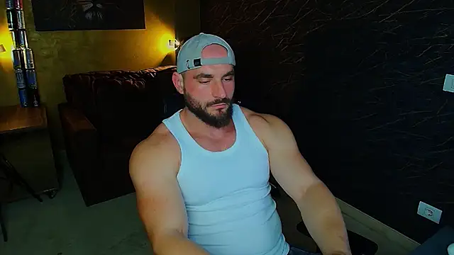 AdamJamesonn online show from May 23, 2026, 5:06 am