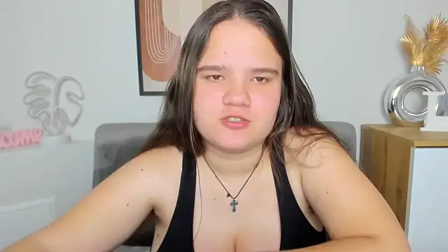 AdeleCruz online show from March 12, 2025, 1:30 pm