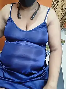 Snapshot of Lolitatamil chatting on May 29, 2026, 7:42 pm Lolitatamil online show from May 29, 2026, 7:42 pm