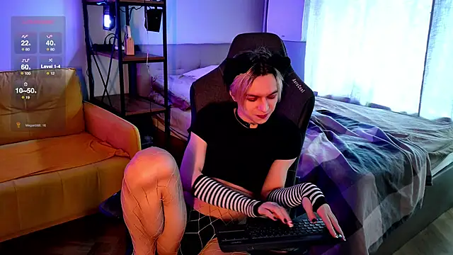 leon yuugen online show from March 18, 2025, 10:39 am