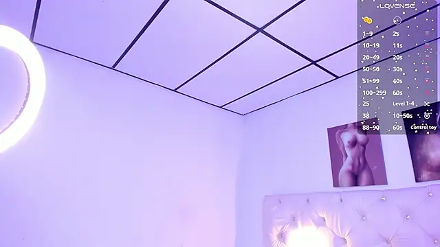 kathy bakerr online show from October 31, 2025, 1:52 pm