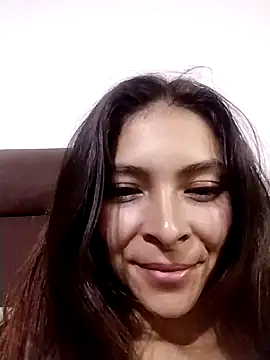 Aleska Miami online show from February 9, 2025, 7:37 am