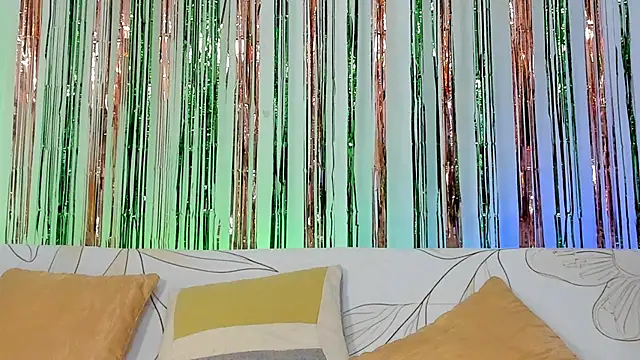 KarenSims online show from April 13, 2026, 11:03 am