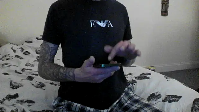 allnaked00 online show from February 15, 2026, 11:47 pm