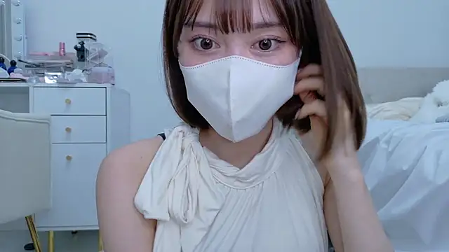 Snapshot of riken_jp chatting on July 7, 2026, 1:47 pm riken jp online show from July 7, 2026, 1:47 pm