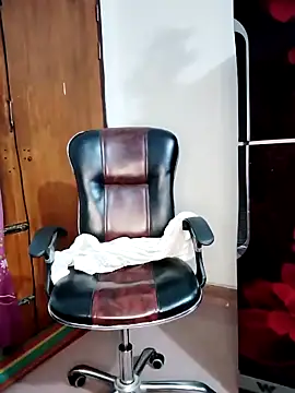 Snapshot of Anika-1 chatting on February 2, 2026, 1:37 am Anika-1 online show from February 2, 2026, 1:37 am