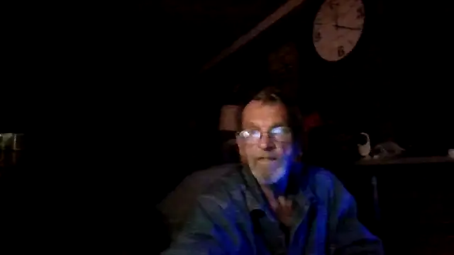 Aldick68 online show from May 3, 2026, 5:23 am