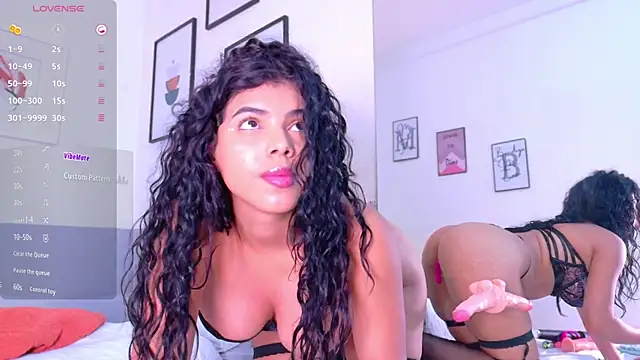 hotiergirl online show from September 24, 2025, 12:22 pm