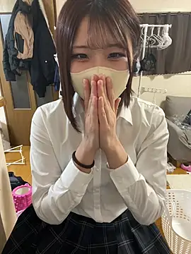 sakuchaaa 2525 online show from February 14, 2026, 5:02 pm