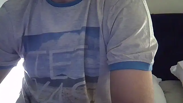 Cellino4 online show from February 25, 2025, 6:01 pm