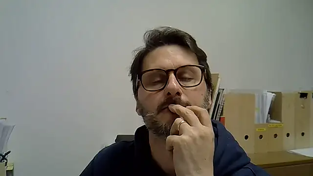 Cellino4 online show from February 11, 2025, 5:07 pm