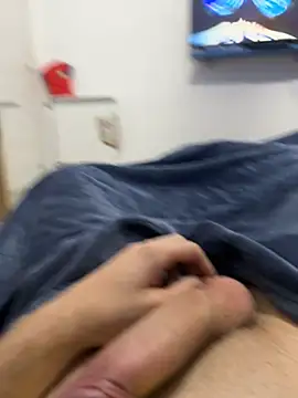 lucarioos06 online show from February 5, 2025, 2:59 pm