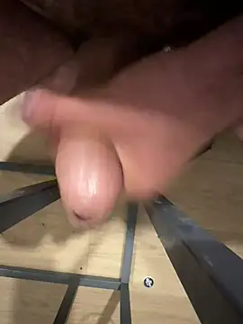 latinofhot online show from December 12, 2024, 12:01 pm