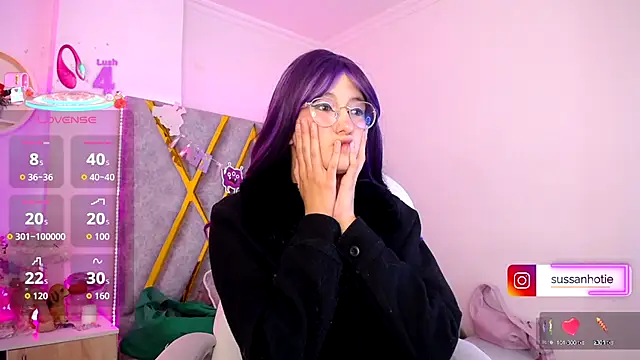 Snapshot of SussanHottye1_ chatting on November 17, 2025, 10:19 am SussanHottye1 online show from November 17, 2025, 10:19 am