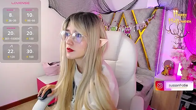 Snapshot of SussanHottye1_ chatting on November 1, 2025, 12:21 pm SussanHottye1 online show from November 1, 2025, 12:21 pm