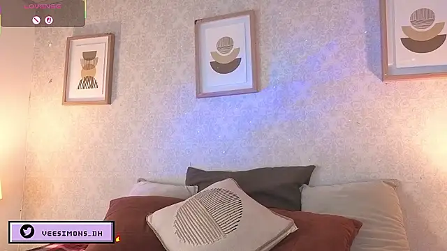 Veronica simons online show from January 15, 2026, 9:29 pm