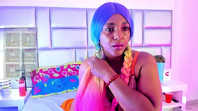 LovelyNickii online show from September 10, 2025, 12:37 pm