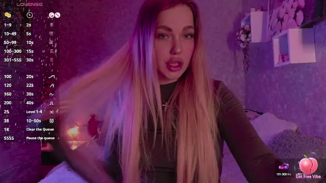 Mika Rayy online show from March 3, 2025, 8:11 pm