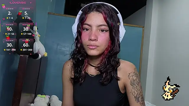 Lovelyamyy online show from October 2, 2025, 3:59 pm