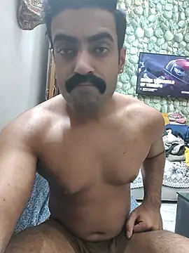 vaibhavchugh38 online show from February 20, 2025, 12:36 pm