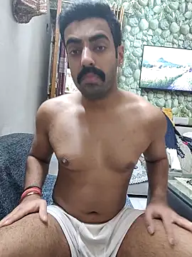 vaibhavchugh38 online show from February 17, 2025, 12:38 pm