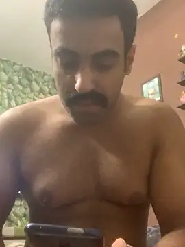 vaibhavchugh38 online show from January 12, 2025, 12:01 pm