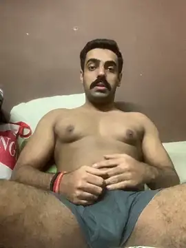 vaibhavchugh38 online show from January 17, 2025, 7:49 pm