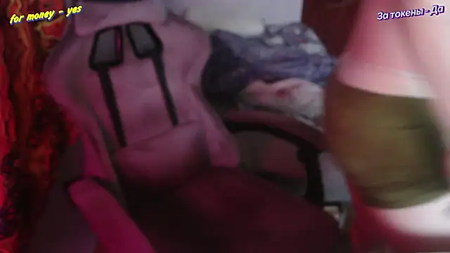 Snapshot of johnny_positive chatting on February 2, 2026, 5:39 am johnny positive online show from February 2, 2026, 5:39 am