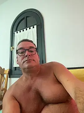 MountJohnXL online show from February 4, 2026, 2:39 am